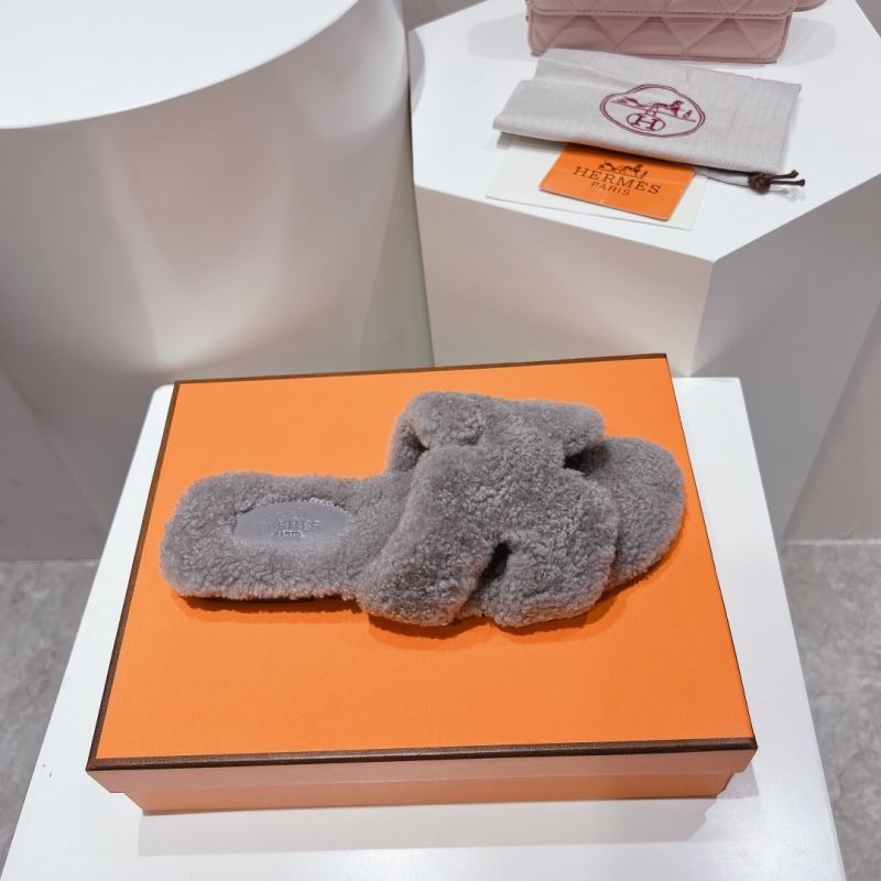 Hermes Slippers